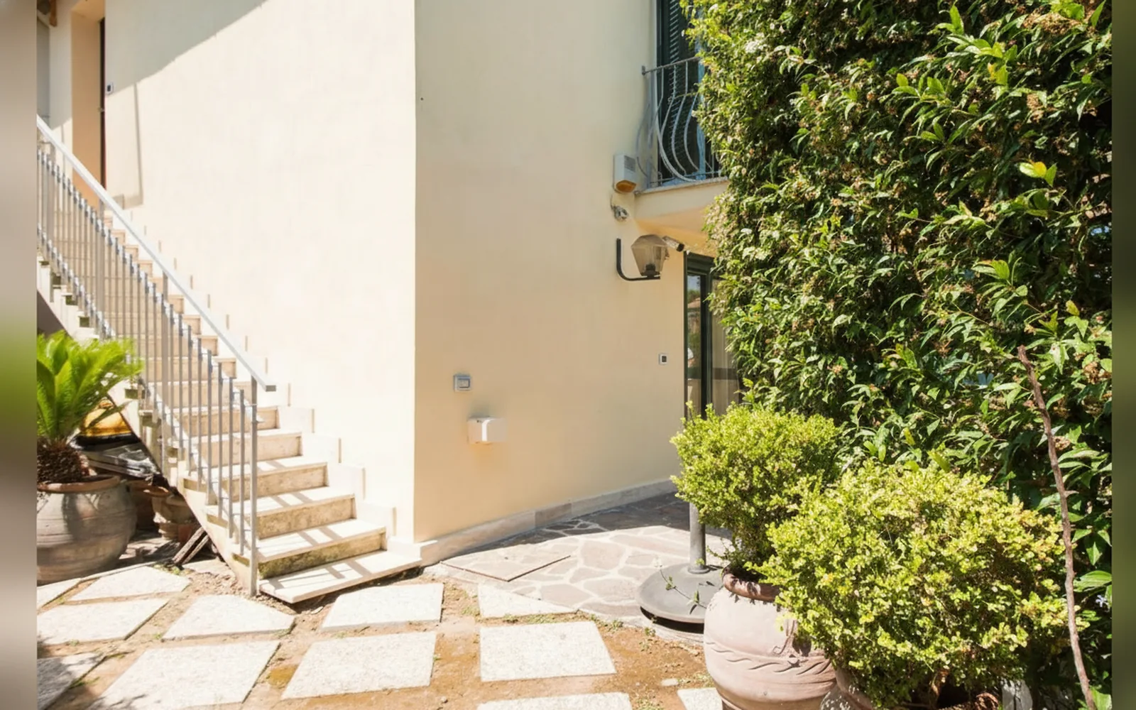 Esterni di Villa Karina, Roma (Lazio) (foto 17)